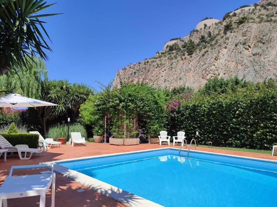 Сasa de vacaciones Da Nonna Cettina In Con Piscina Palermo