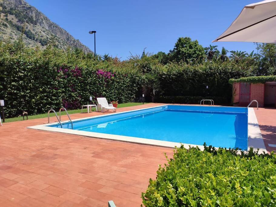 Da Nonna Cettina In Con Piscina Сasa de vacaciones