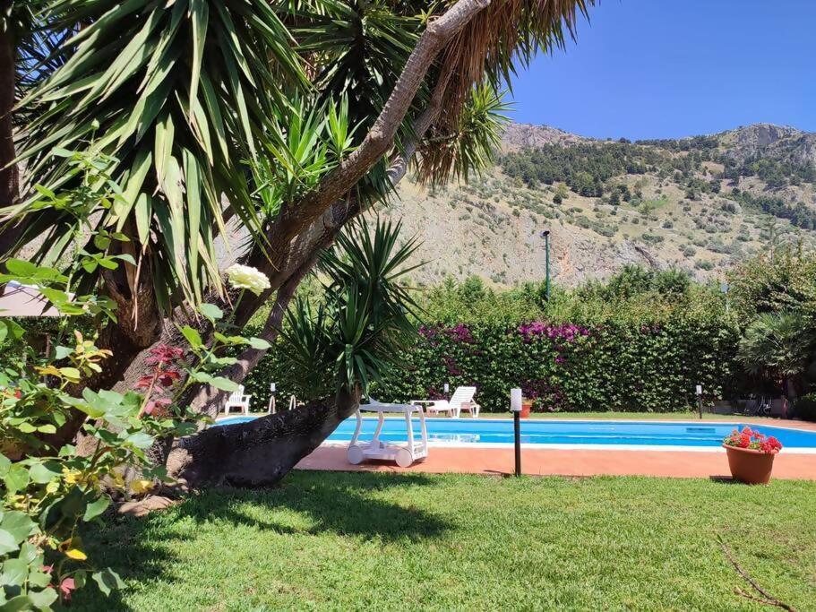 Сasa de vacaciones Da Nonna Cettina In Con Piscina Palermo